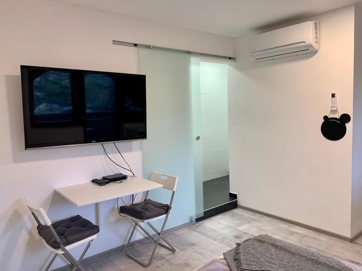 Var-Lak Apartman Eger Extérieur photo