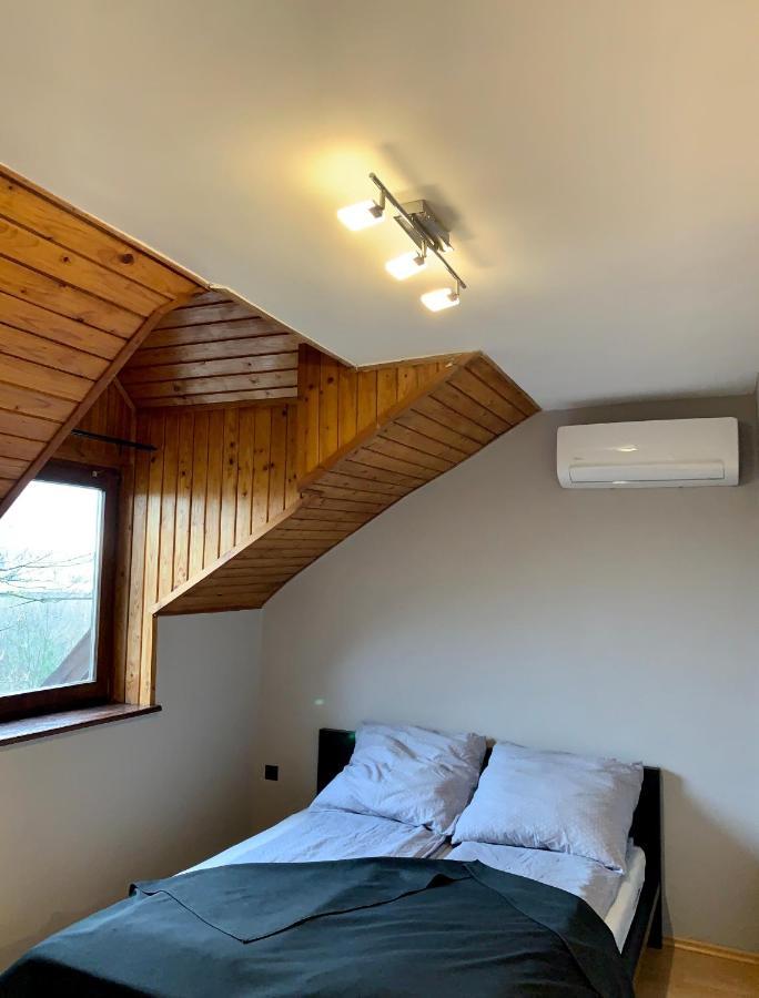 Var-Lak Apartman Eger Extérieur photo