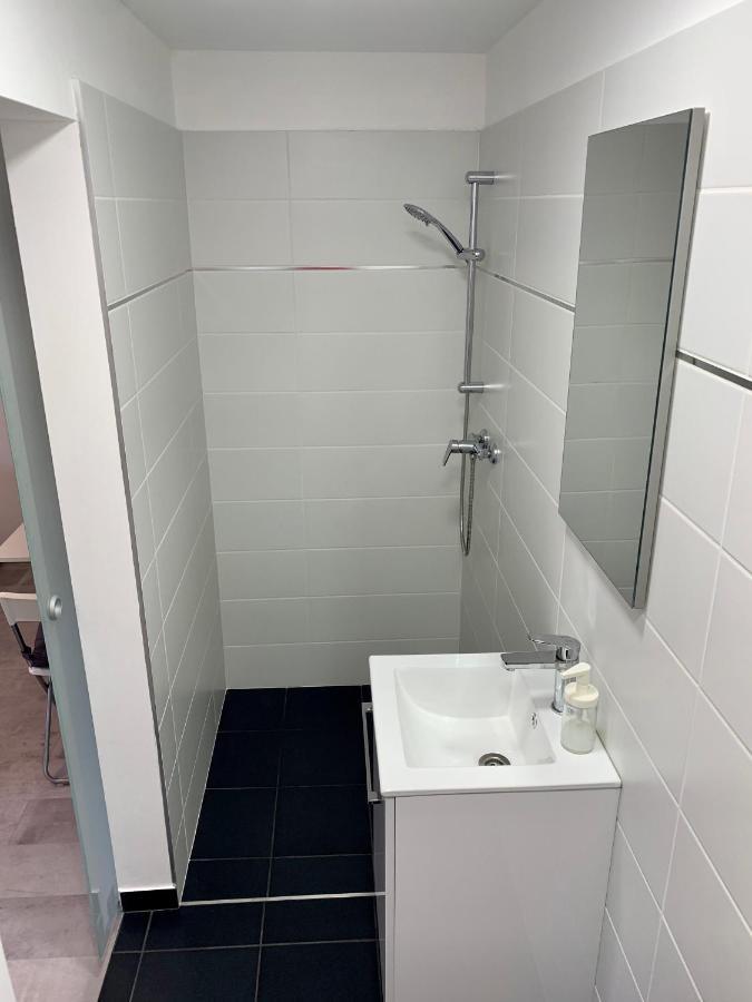 Var-Lak Apartman Eger Extérieur photo