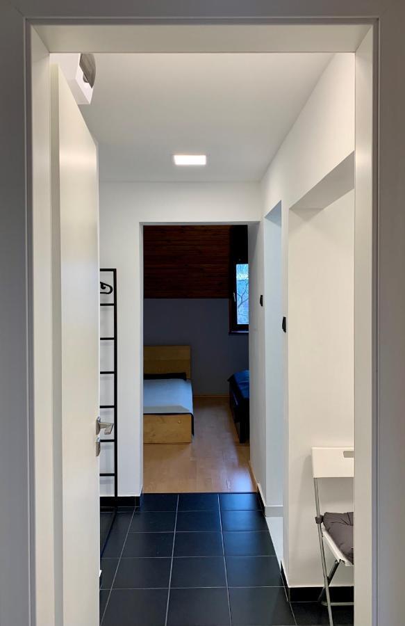 Var-Lak Apartman Eger Extérieur photo