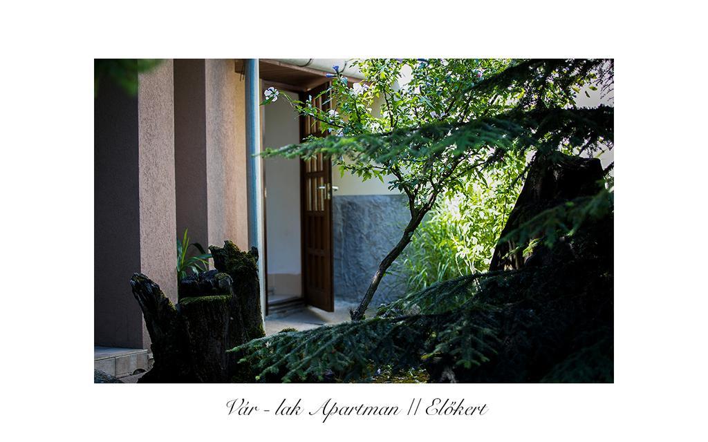 Var-Lak Apartman Eger Extérieur photo