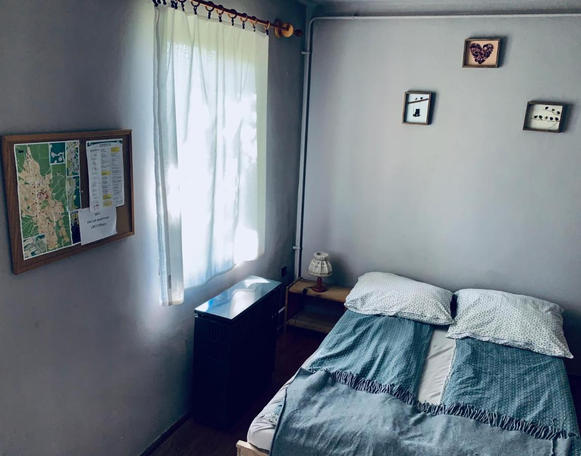 Var-Lak Apartman Eger Extérieur photo